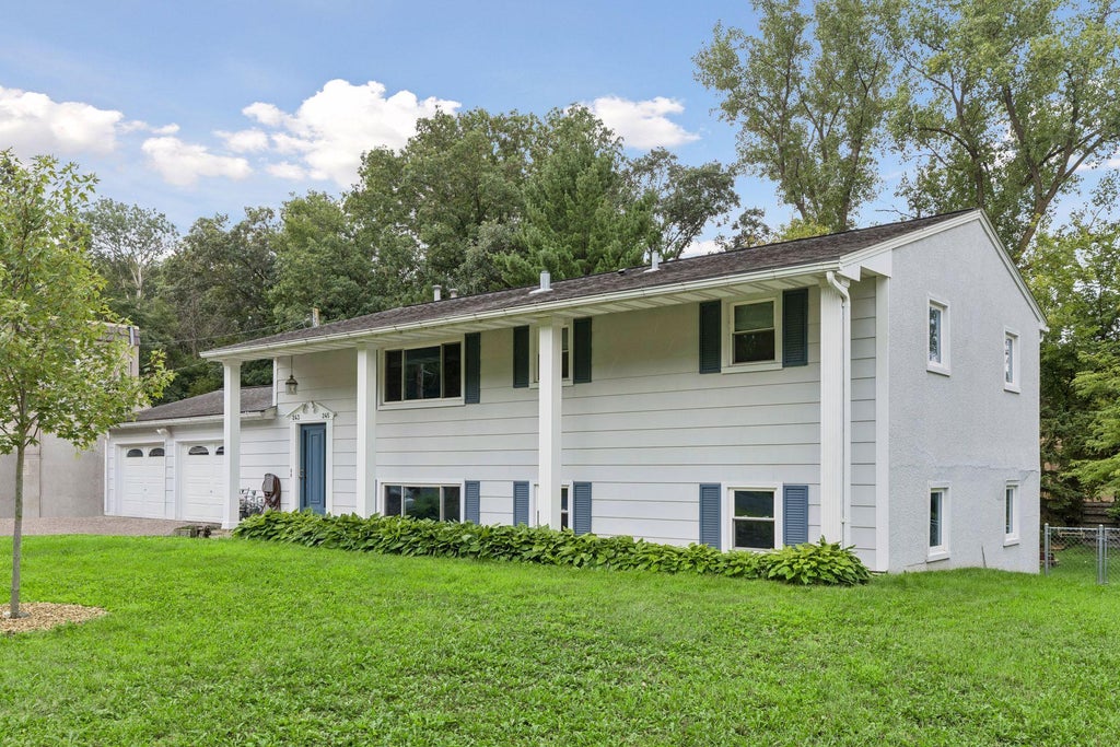 Photo of 245 Glenmoor Lane, Long Lake, MN 55356 (MLS # 7165356)