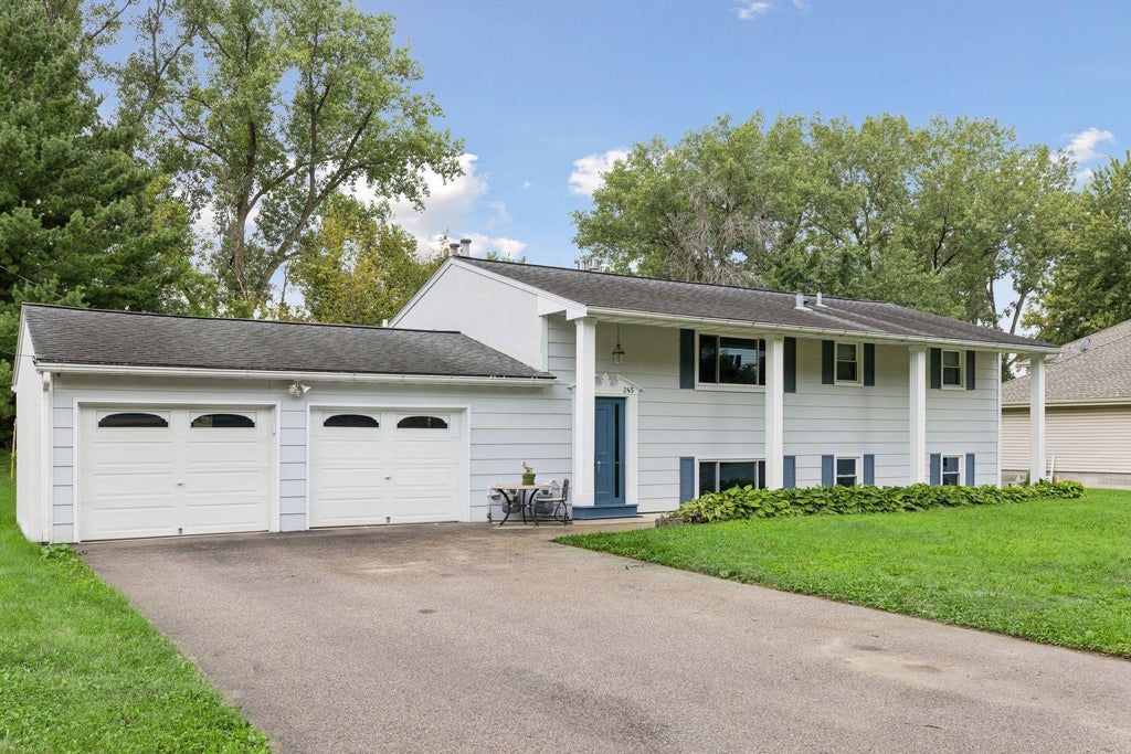 Photo of 245 Glenmoor Lane, Long Lake, MN 55356 (MLS # 7165356)