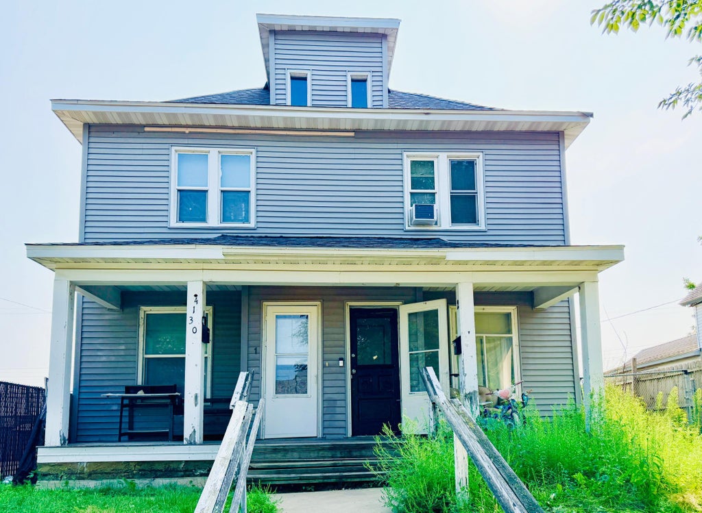 Photo of 4130 Aldrich Avenue N, Minneapolis, MN 55412 (MLS # 7136590)