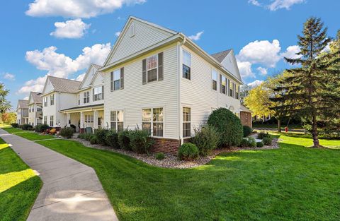 4852 Bisset Lane 9504 Inver Grove Heights MN 55076