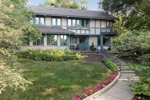 2617 Dean Parkway Minneapolis MN 55416