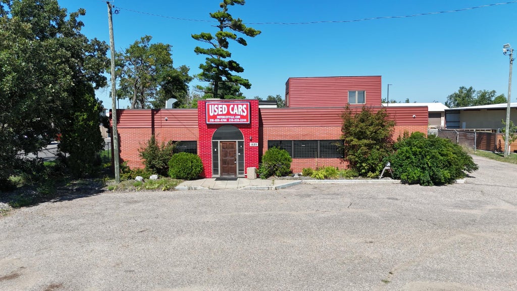 Photo of 1685 Paul Bunyan Drive NW, Bemidji, MN 56601 (MLS # 7136132)
