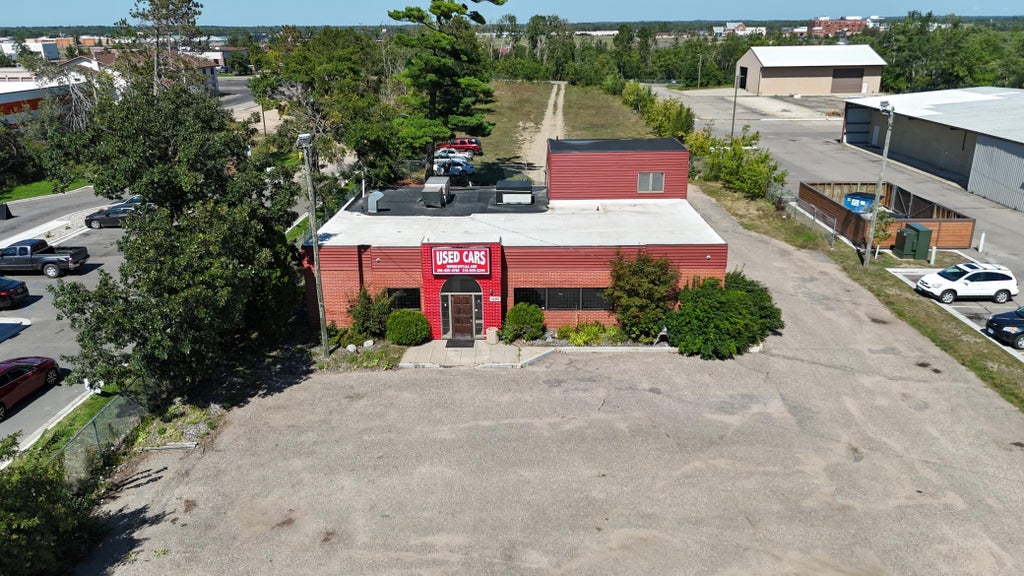 Photo of 1685 Paul Bunyan Drive NW, Bemidji, MN 56601 (MLS # 7136132)
