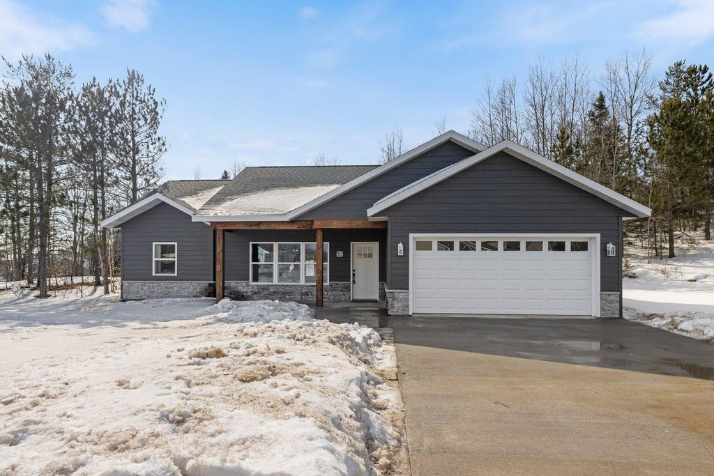Photo of 912 Carter Circle, Eveleth, MN 55734 (MLS # 7031418)