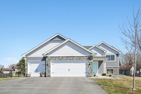 Photo of 206 9th Ave Court NW, Lonsdale, MN 55046 (MLS # 7045128)