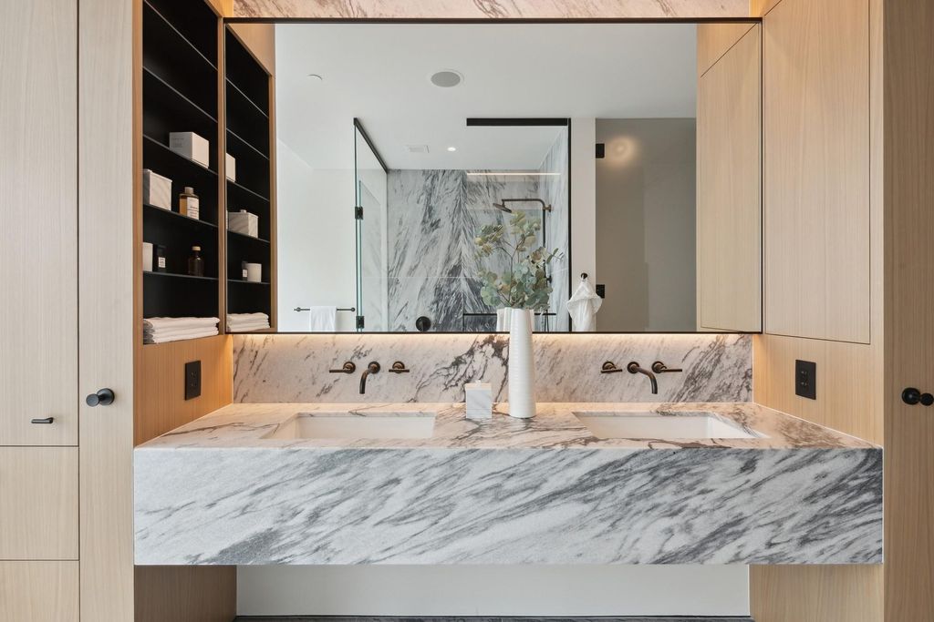 Photo of 255 Hennepin Ave #3107, Minneapolis, MN 55401 (MLS # 7083005)