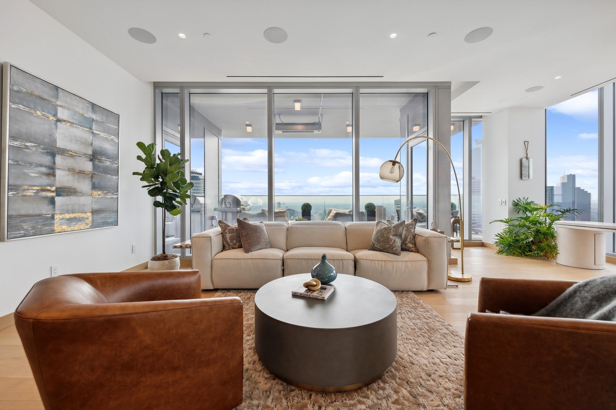 255 Hennepin Ave 3107