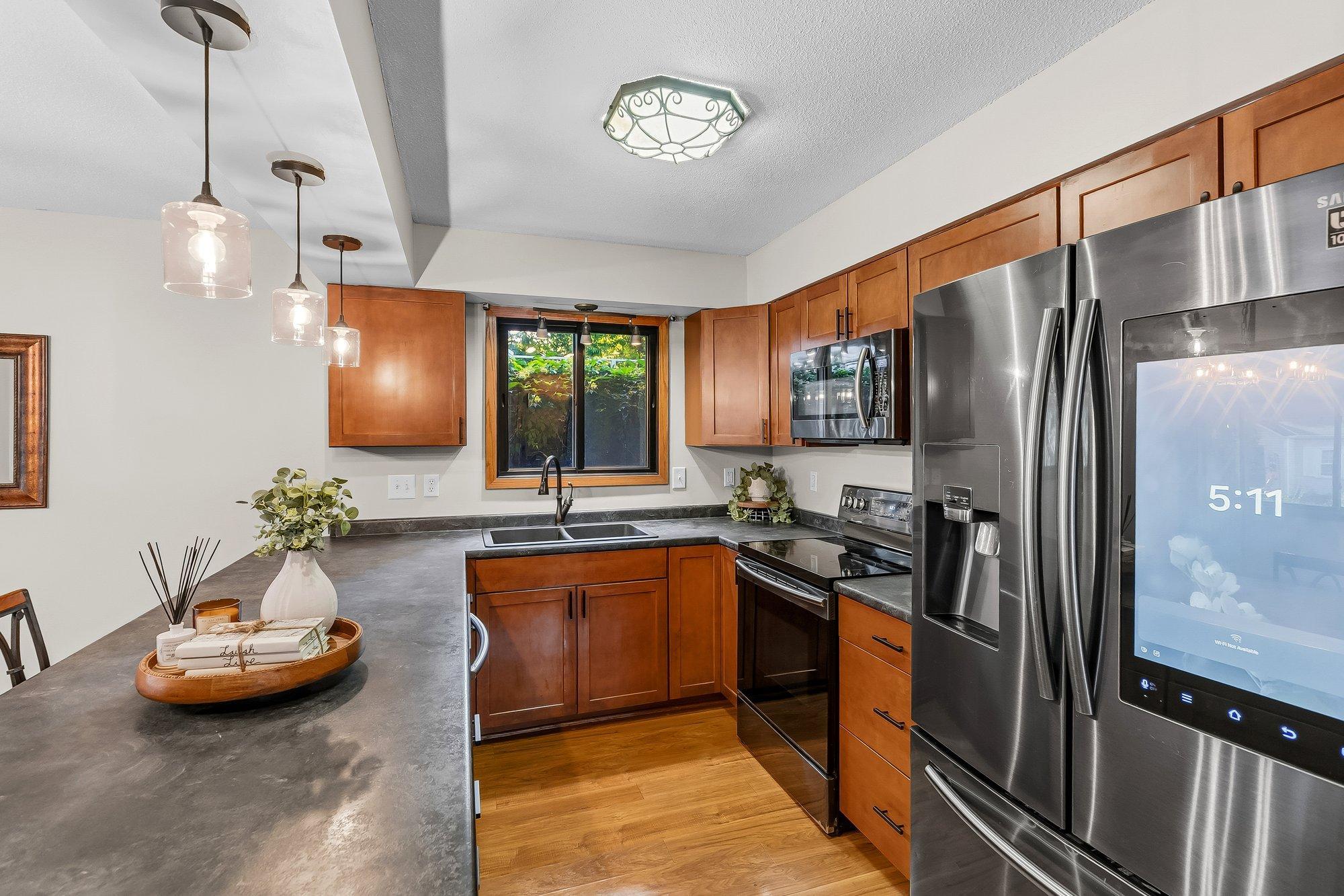 15 Wyoming Street W
