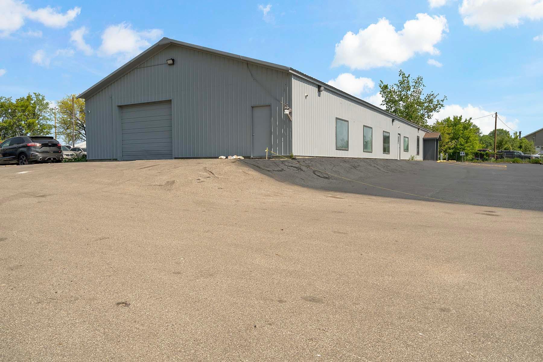 12525 & 12541 Weckman Road