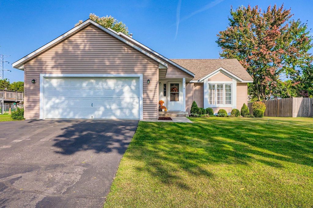 Photo of 7316 Janero Avenue S, Cottage Grove, MN 55016 (MLS # 7014935)