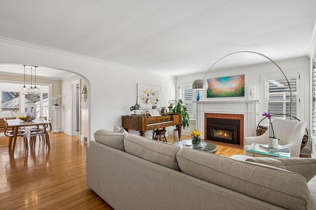 Photo of 4111 Raleigh Avenue, Saint Louis Park, MN 55416 (MLS # 7037722)