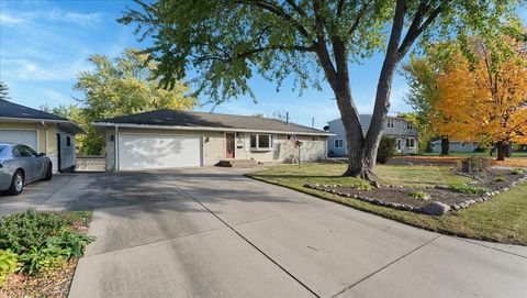 9149 Queen Avenue S Bloomington MN 55431