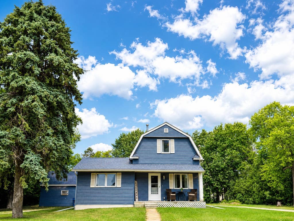 Photo of 908 E Main Street, Dodge Center, MN 55927 (MLS # 7098871)