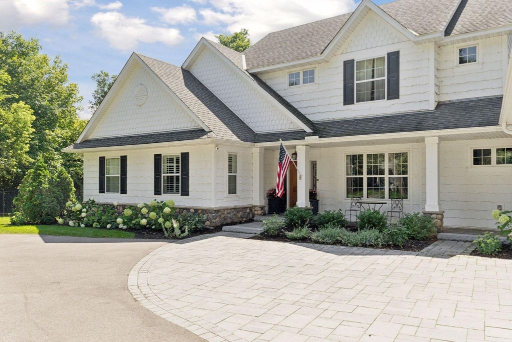 Photo of 3017 Brooks Lane, Minnetonka Beach, MN 55391 (MLS # 7032293)