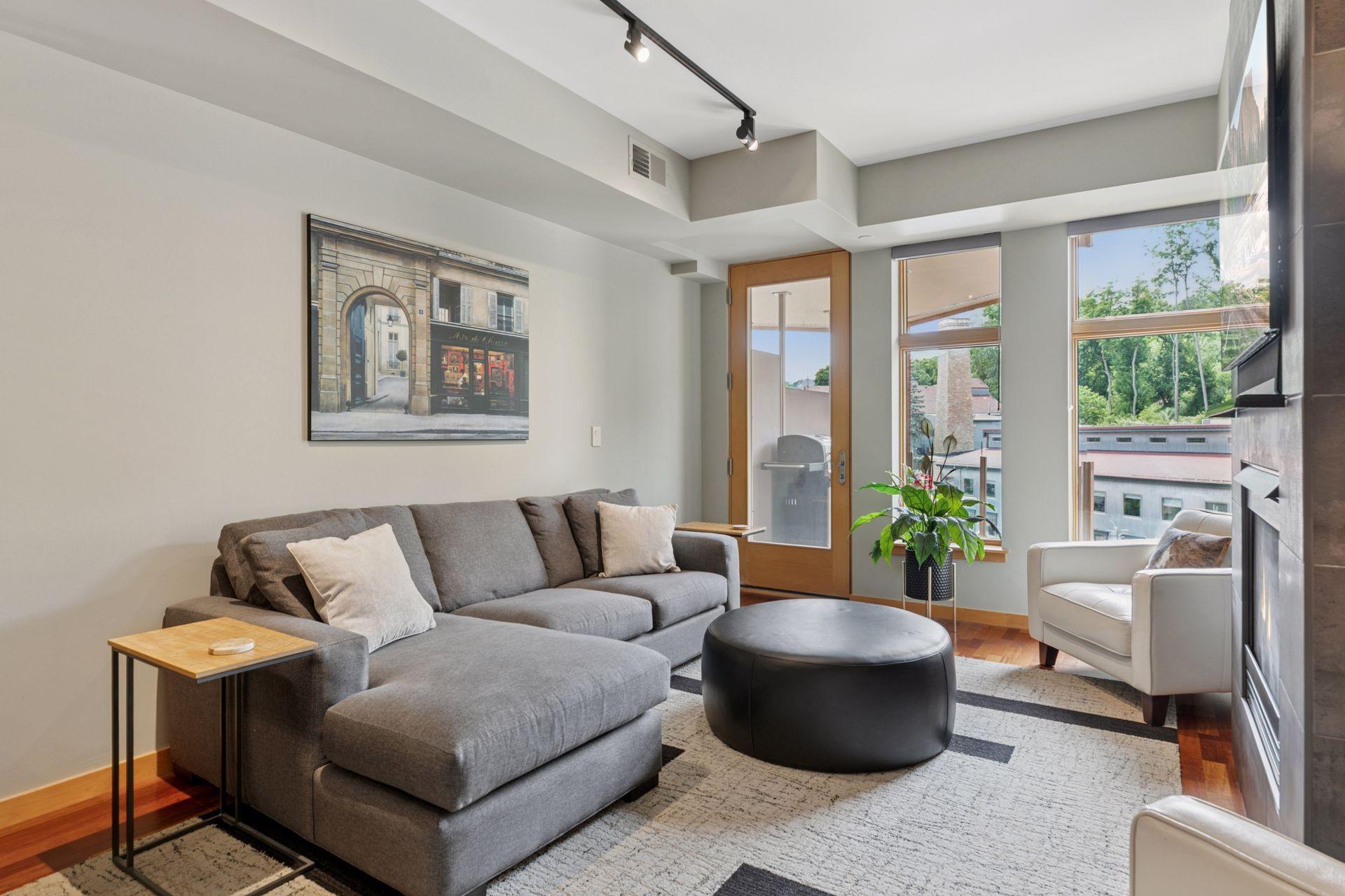 501 Main Street N 315