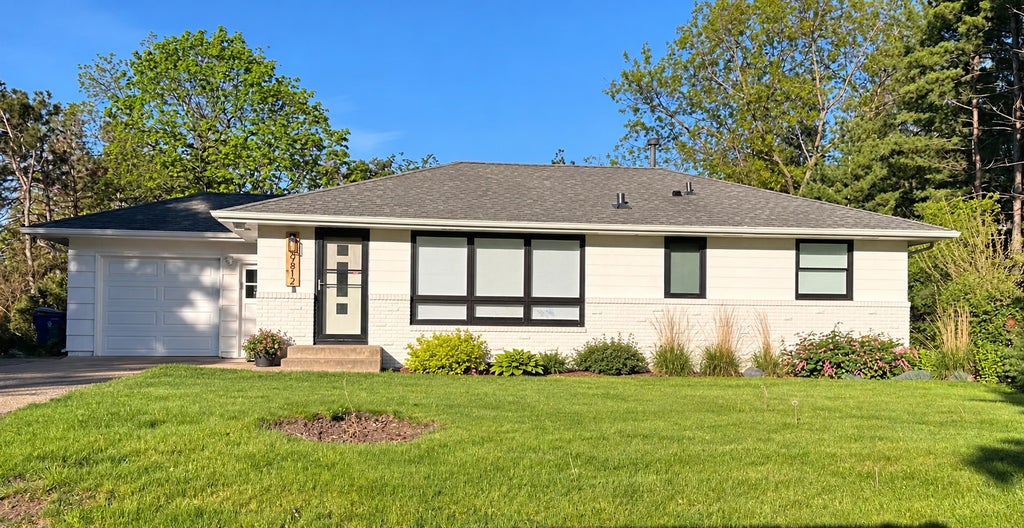 Photo of 9812 Dellridge Road, Bloomington, MN 55425 (MLS # 7156306)