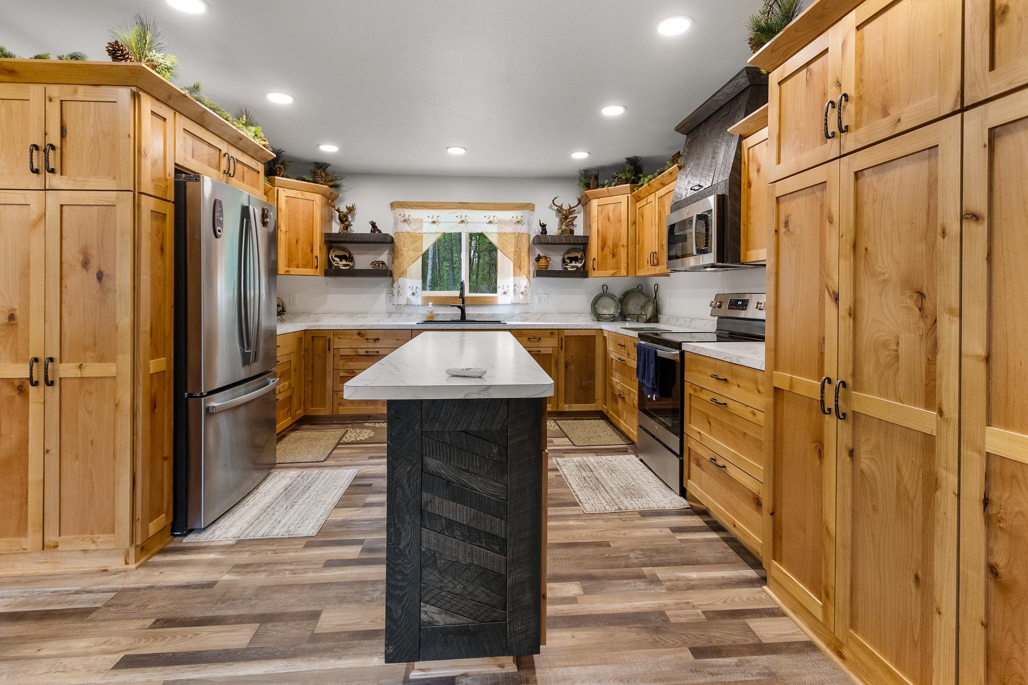 1233 Cameron Drive