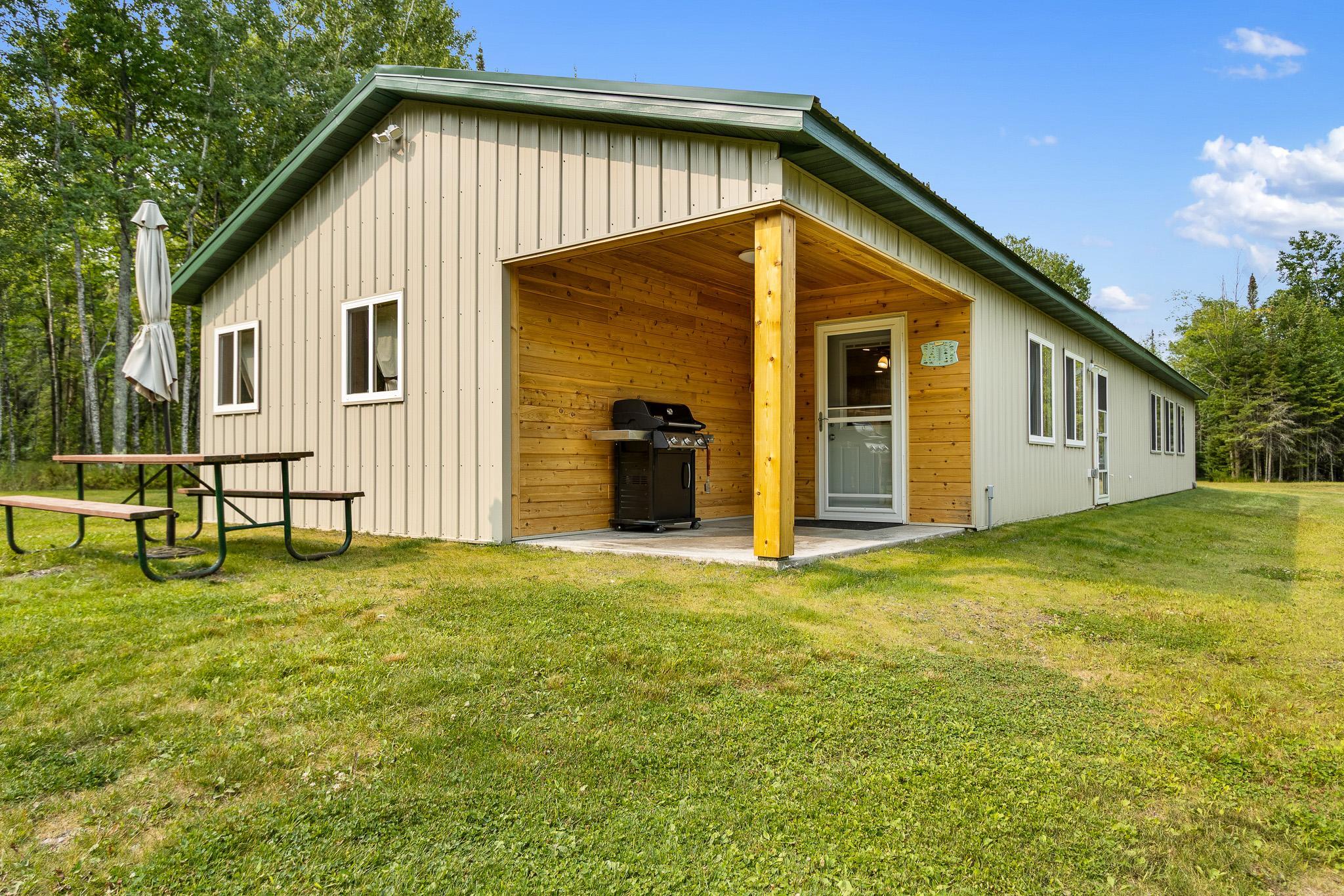 1233 Cameron Drive