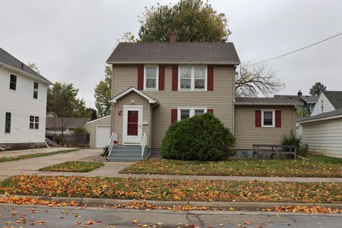 Photo of 706 6th Avenue NW, Austin, MN 55912 (MLS # 6807118) Photo of 706 6th Avenue NW, Austin, MN 55912 (MLS # 6807118)