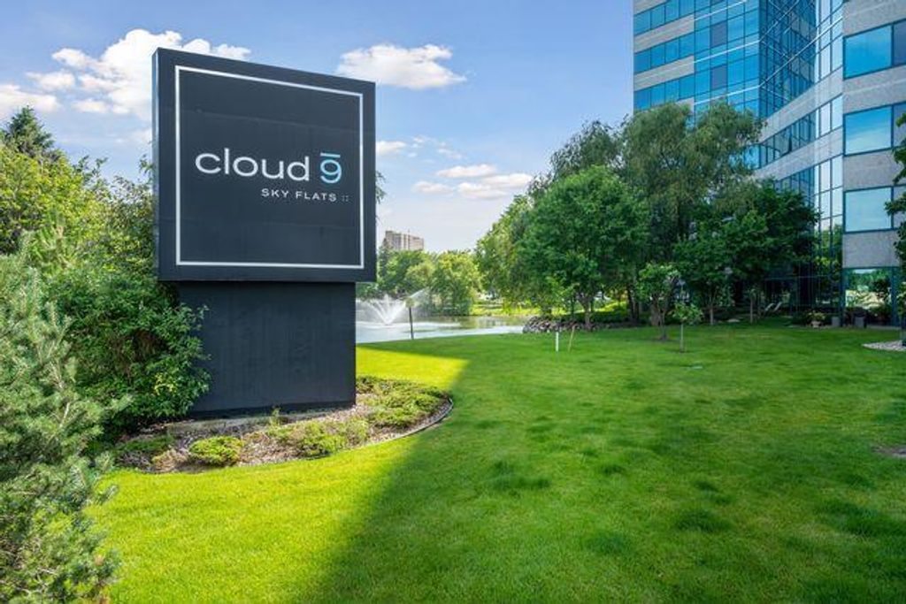 Photo of 5601 Smetana Drive #418, Minnetonka, MN 55343 (MLS # 7031226)