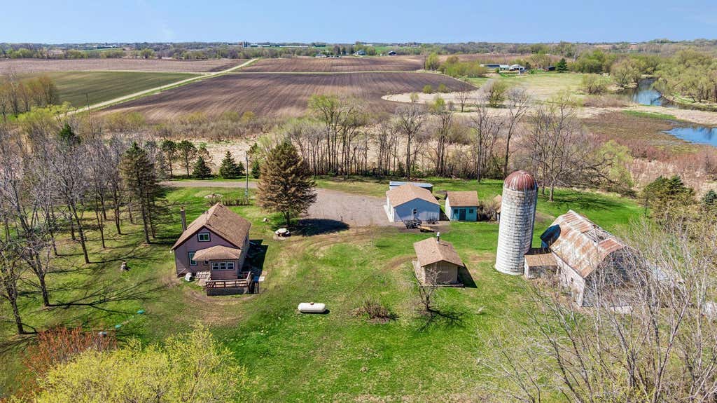 Photo of 4250 35th Street SW, Waverly, MN 55390 (MLS # 7092155)