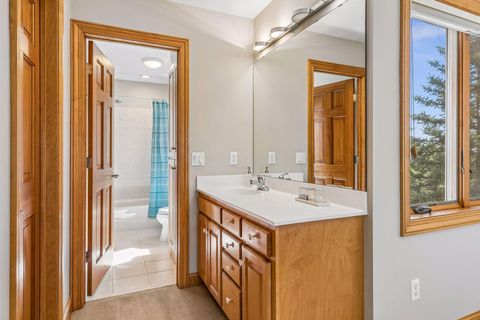 Tiny photo for 3717 Fairway Point, Woodbury, MN 55125 (MLS # 7048661)