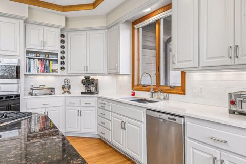 Tiny photo for 3717 Fairway Point, Woodbury, MN 55125 (MLS # 7048661)