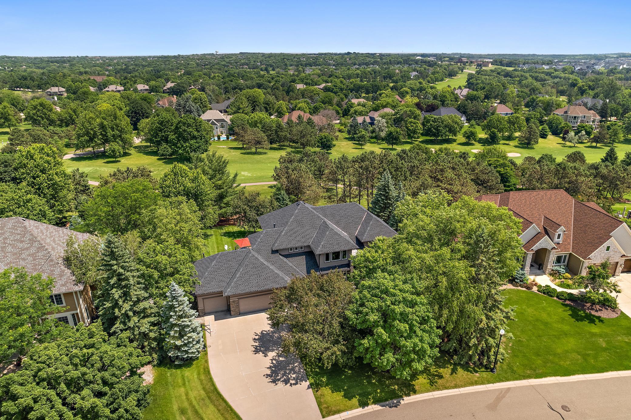 3717 Fairway Point