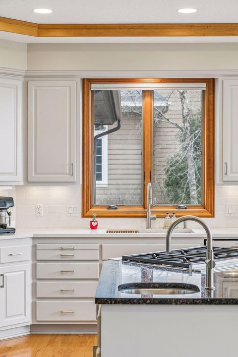 Tiny photo for 3717 Fairway Point, Woodbury, MN 55125 (MLS # 7048661)