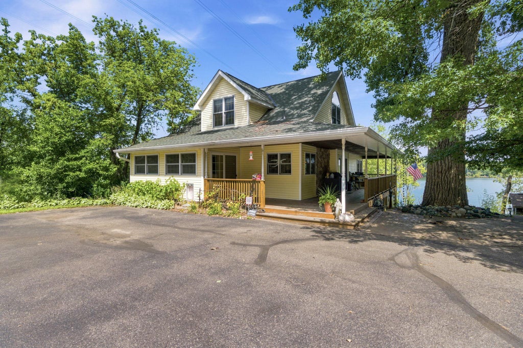 Photo of 3020 Oakdale Drive, Pine Springs, MN 55115 (MLS # 7096242)