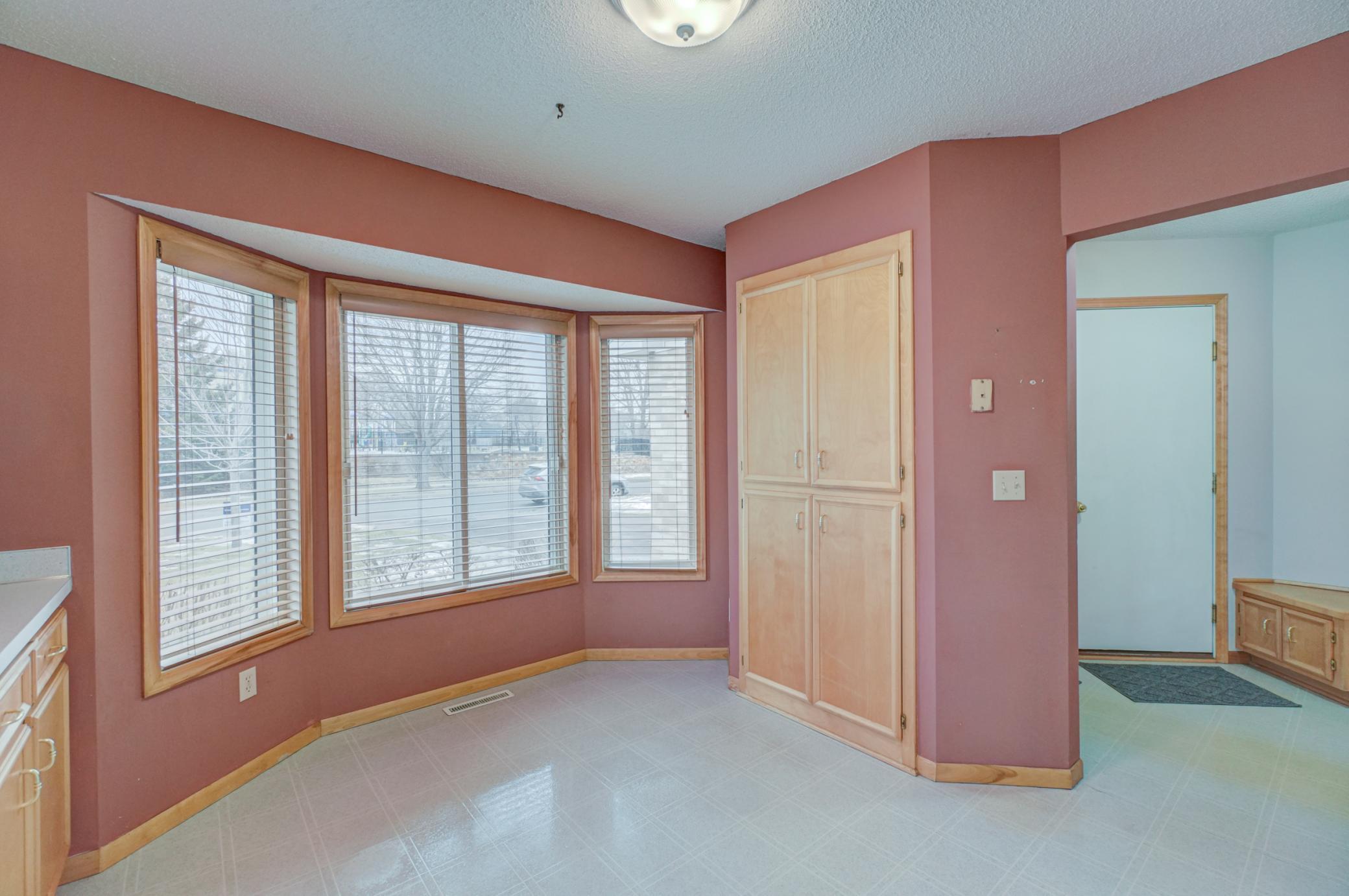 5170 Upper 141st Street W