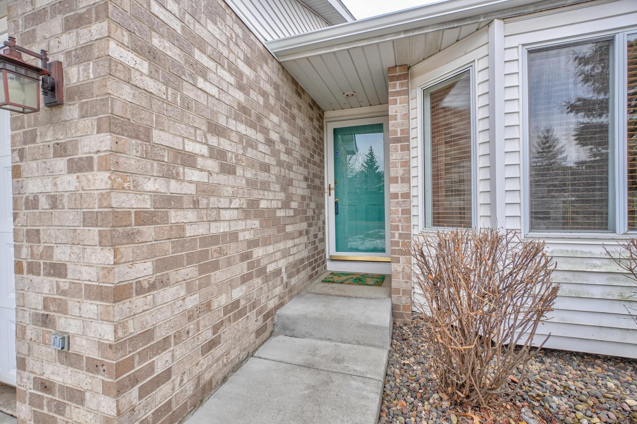 5170 Upper 141st Street W