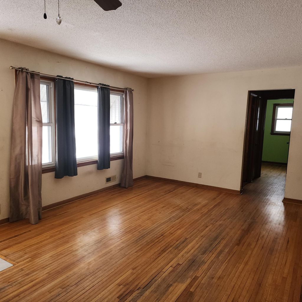 Photo of 8657 Ingersoll Avenue S, Cottage Grove, MN 55016 (MLS # 7017855)