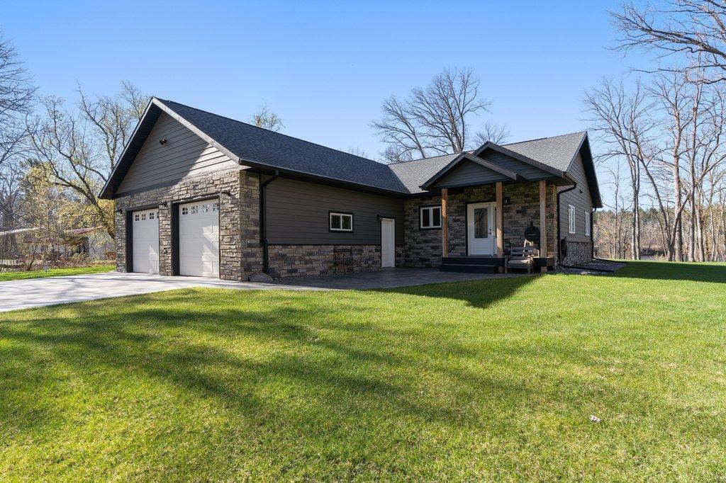 2523 River Glen Lane SW