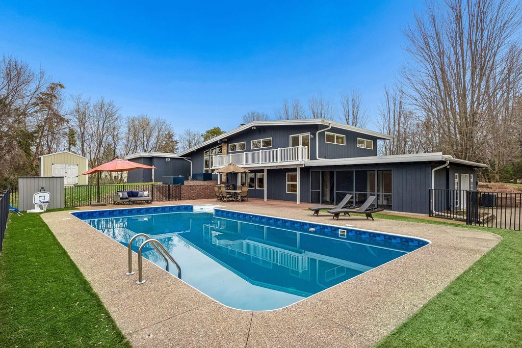 Photo of 14122 Prairie Road NW, Andover, MN 55304 (MLS # 7045582)