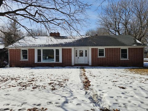 Photo of 602 S Fir Street, Lamberton, MN 56152 (MLS # 7010340)