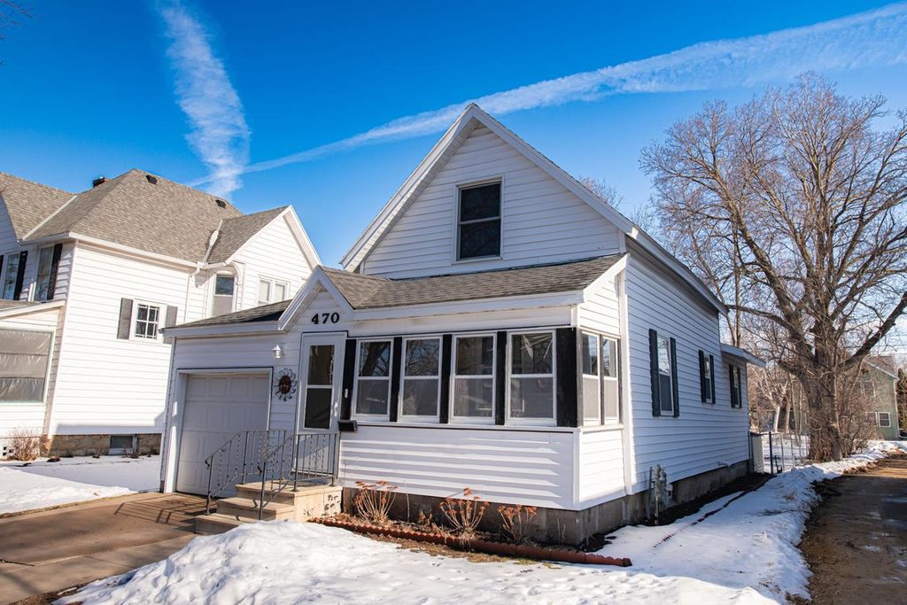 Photo of 470 W Wabasha Street, Winona, MN 55987 (MLS # 7040369)