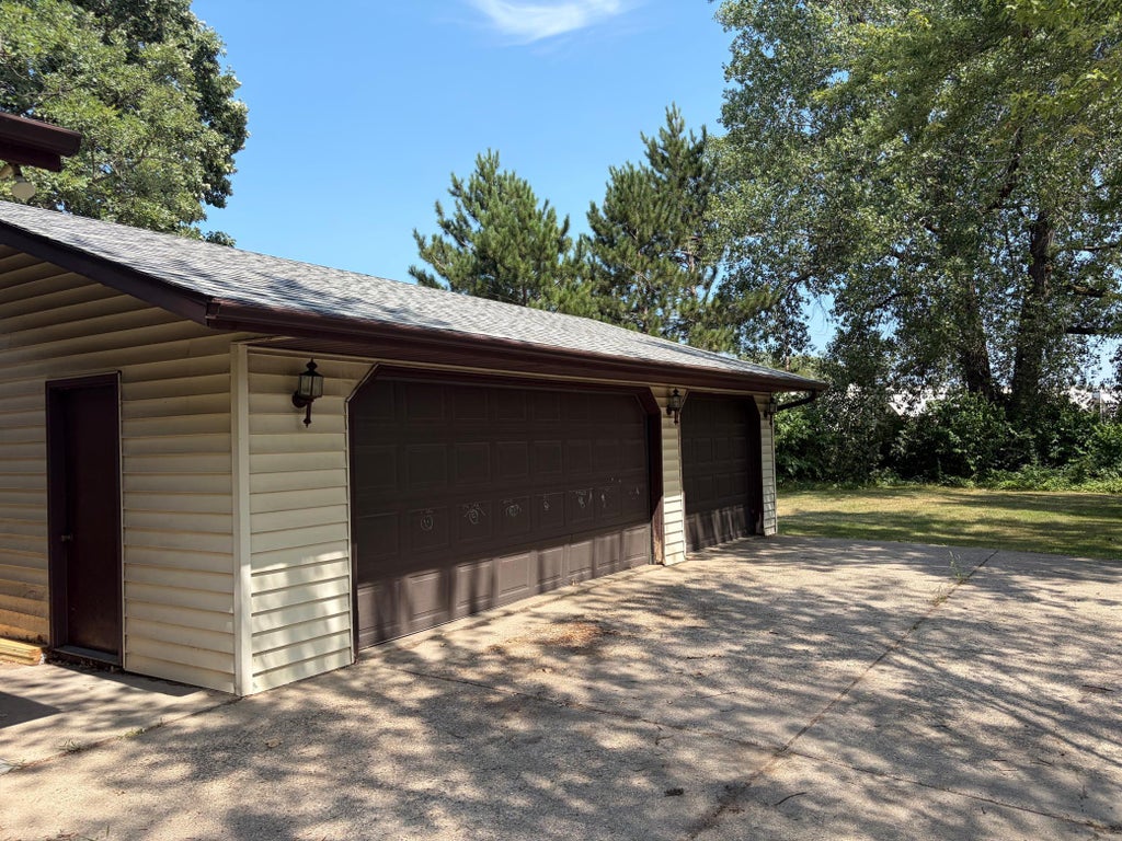 Photo of 1313 10th Street SE, Saint Cloud, MN 56304 (MLS # 7116164)