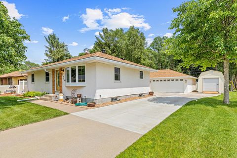 1730 Atlantic Street Maplewood MN 55109