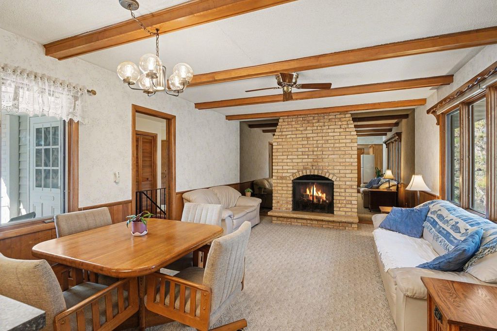 Photo of 200 W 107th Street, Bloomington, MN 55420 (MLS # 7038253)