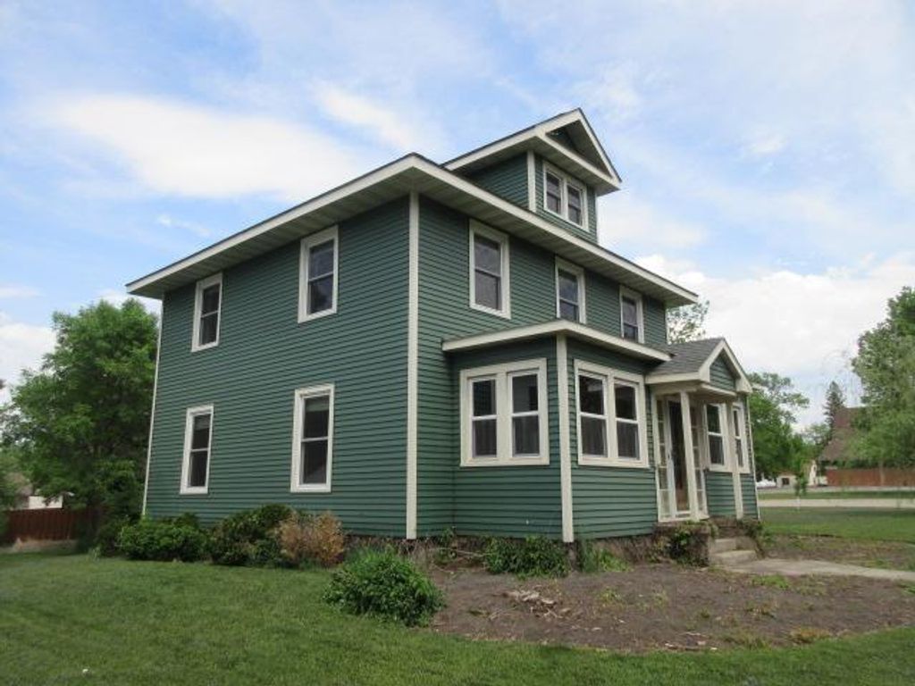 Photo of 416 E Division Street, Elbow Lake, MN 56531 (MLS # 7083532)