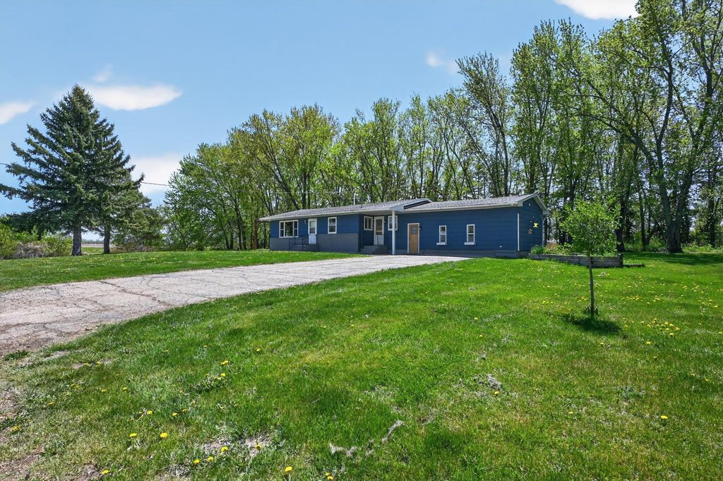 Photo of 26535 State Highway 78, Elbow Lake, MN 56531 (MLS # 7054097)