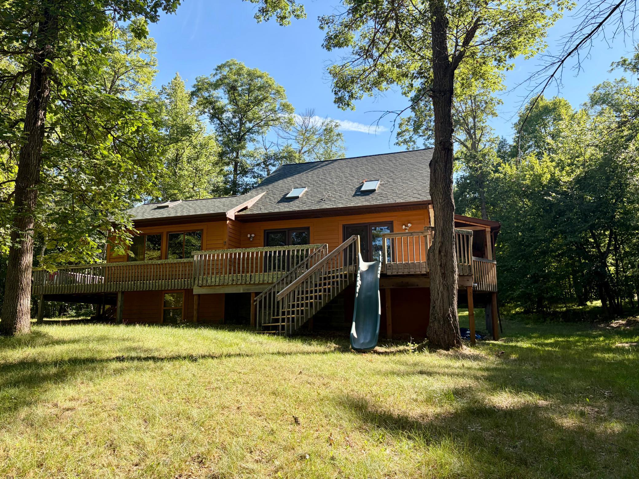 26048 Edna Lane