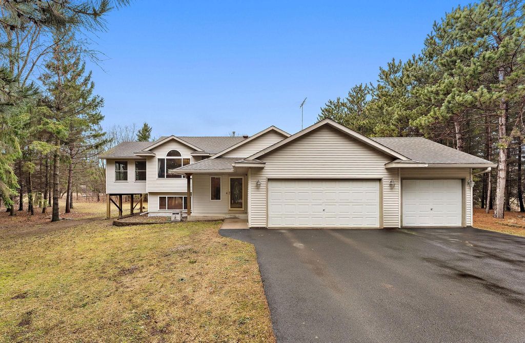 Photo of 1402 143rd Street, New Richmond, WI 54017 (MLS # 7043764)