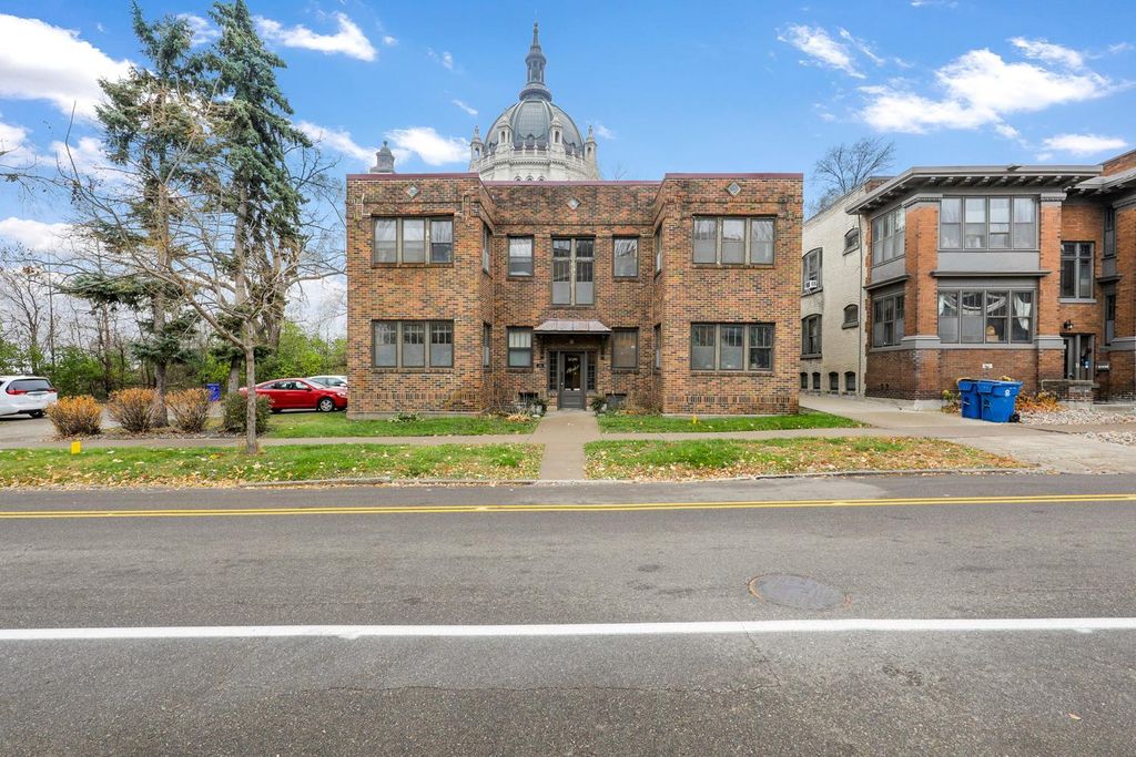Photo of 220 Marshall Avenue #3, Saint Paul, MN 55102 (MLS # 7073222)