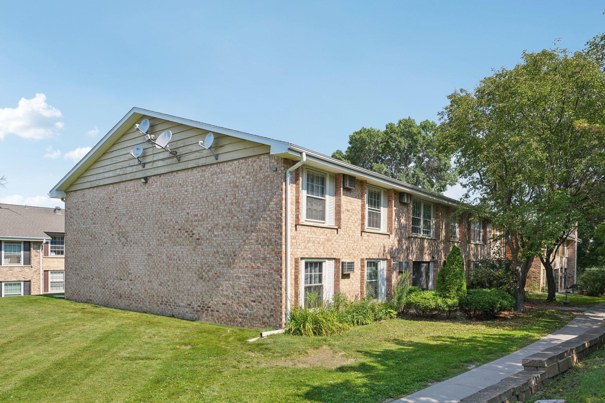 930 Westbrooke Way 4