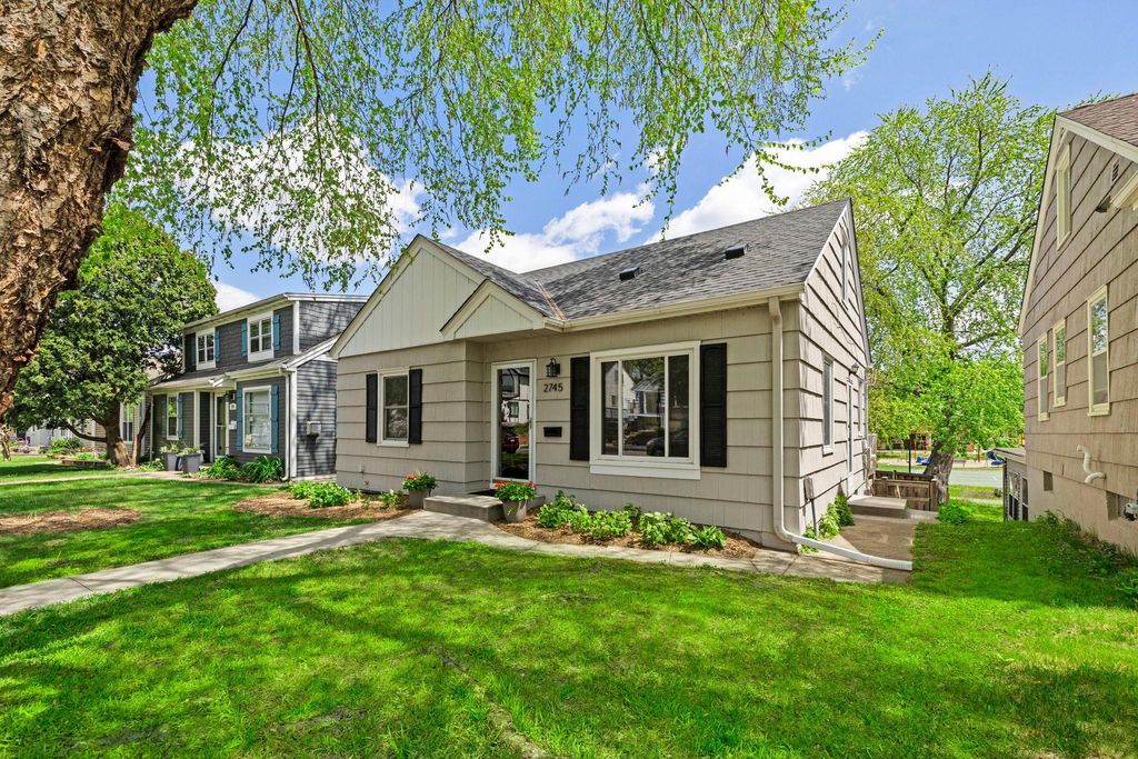 Photo of 2745 Alabama Avenue S, Saint Louis Park, MN 55416 (MLS # 7073114)