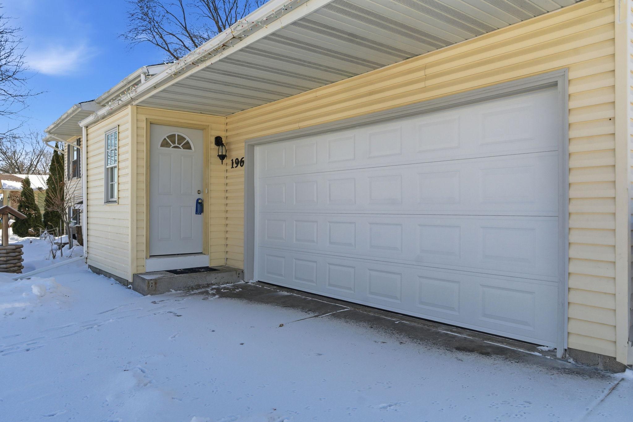 196 150th Street W