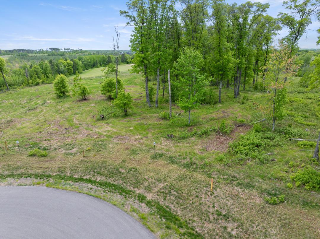 Craguns Legacy Pointe Lot 9 3679 Tradition Drive