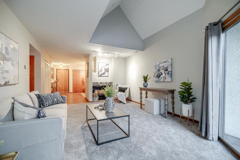 232 W Franklin Avenue 303 Minneapolis MN 55404